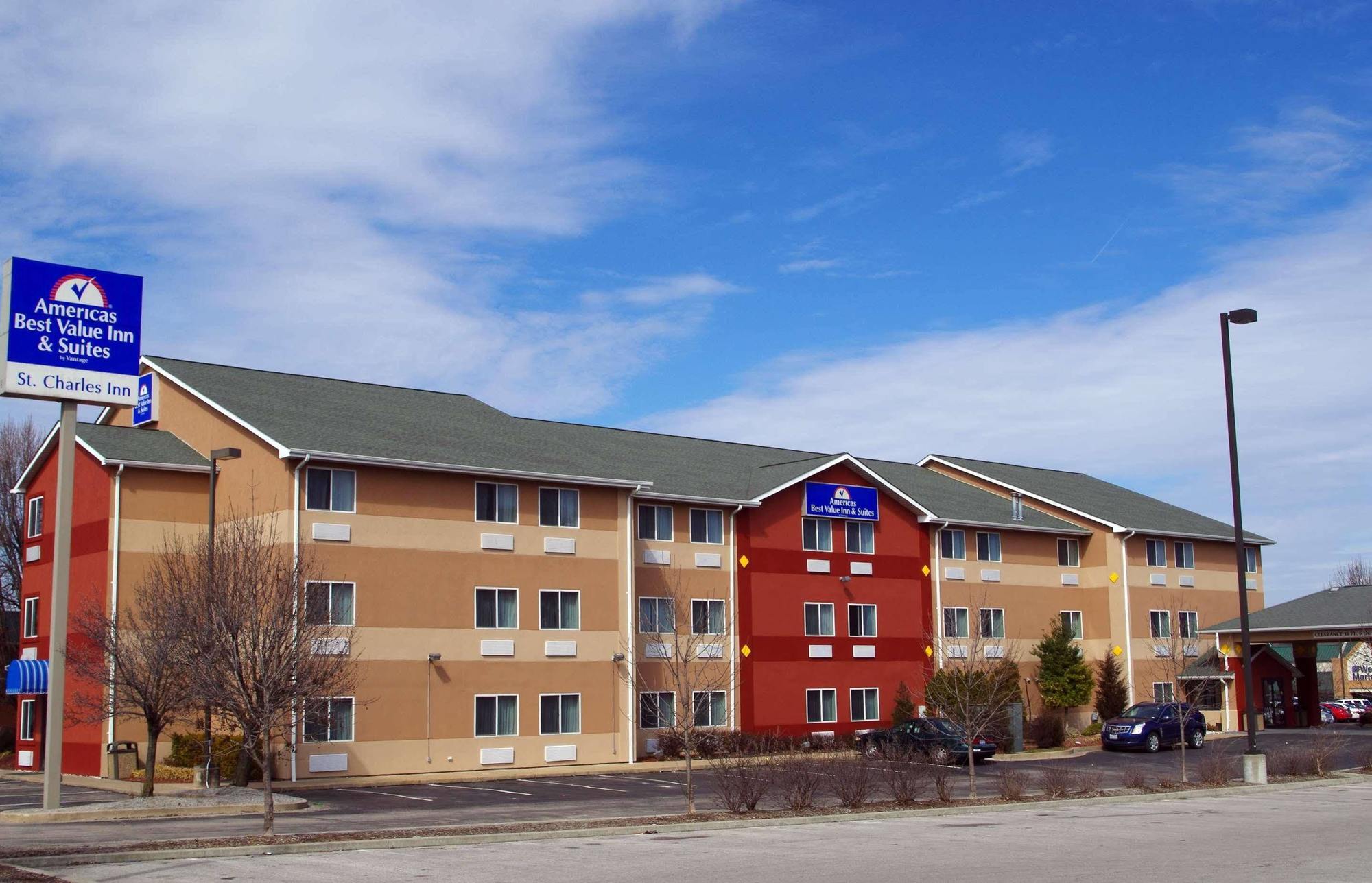 Americas Best Value Inn And Suites Saint Charles Exteriör bild