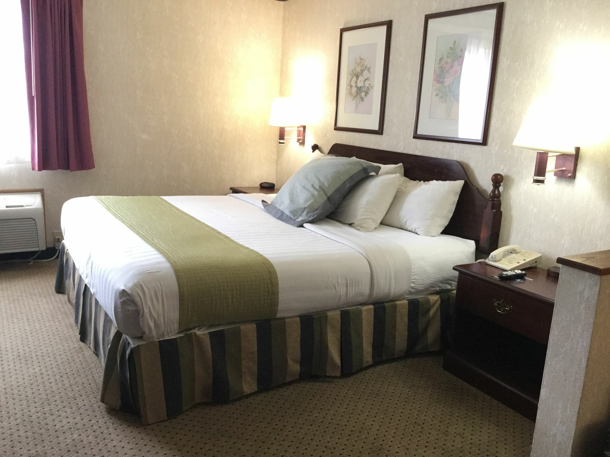 Americas Best Value Inn And Suites Saint Charles Exteriör bild