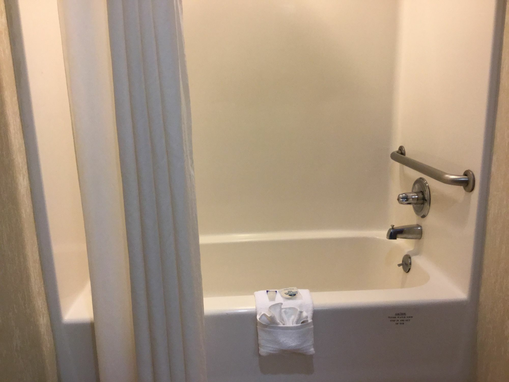 Americas Best Value Inn And Suites Saint Charles Exteriör bild