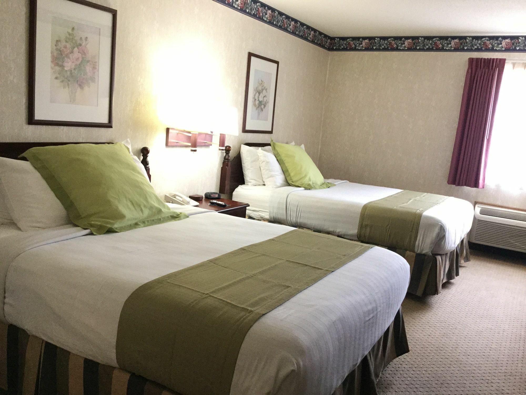 Americas Best Value Inn And Suites Saint Charles Exteriör bild